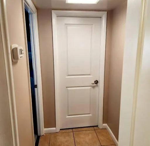 Apartamento Beachfront Oasis Steps To The Ocean City