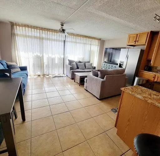 Apartamento Beachfront Oasis Steps To The Ocean City