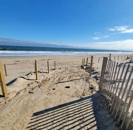 Beachfront Oasis Steps To The Ocean City
